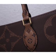 Load image into Gallery viewer, Louis Vuitton Onthego Monogram M44576 GM.
