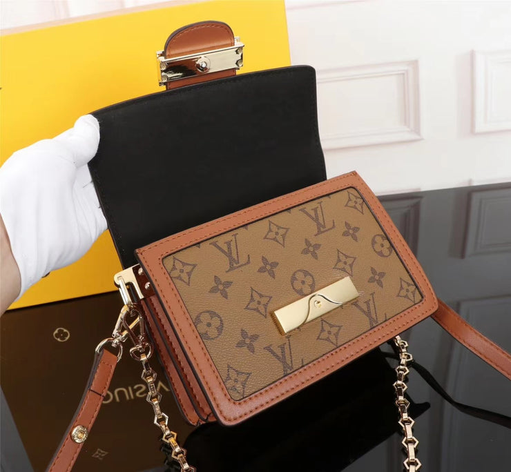 LOUIS VUITTON BUMBAG DAUPHINE MONOGRAM CROSSBODY BAG M44580