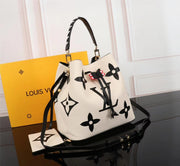 LOUIS VUITTON ESCALE NEONOE MM M56889 WHITE