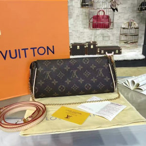 M95567 Eva Clutch Monogram Canvas